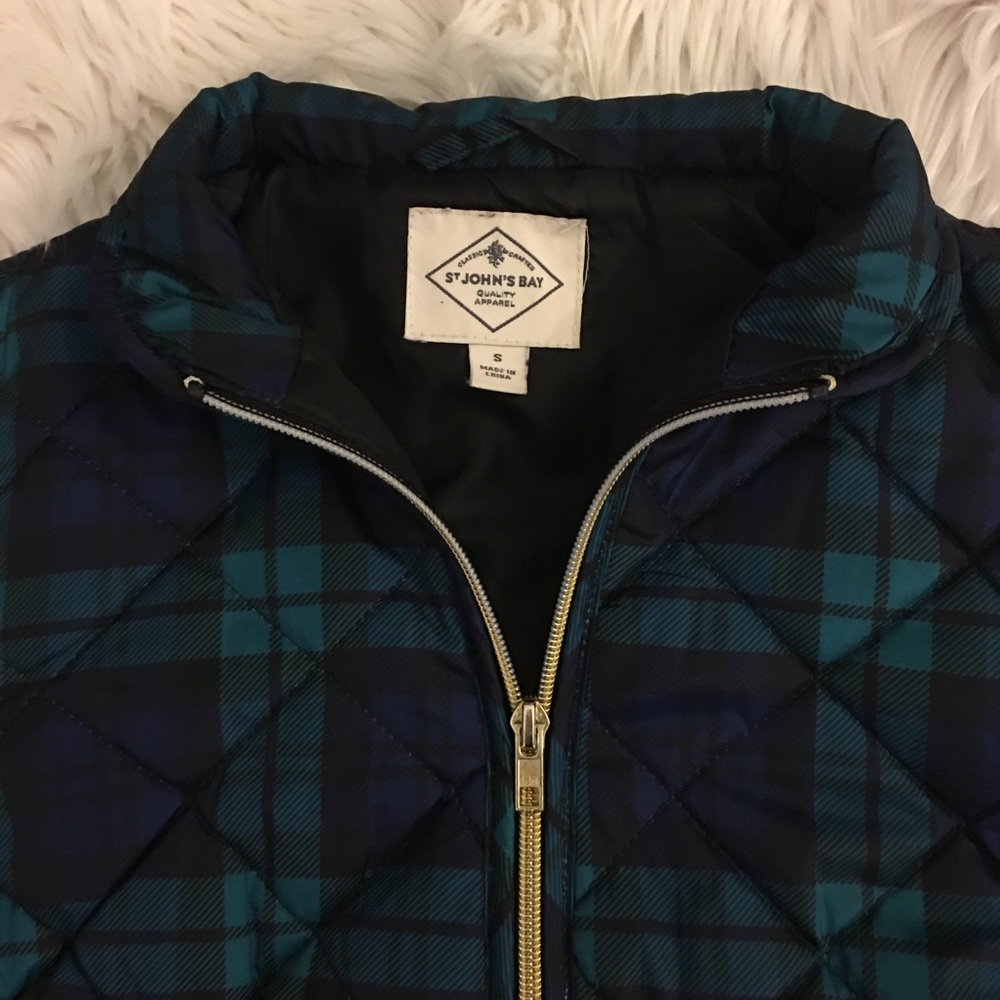 Plaid | quilted | vest - Picture 3 of 12